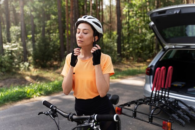 Jak prawidłowo zamontować bagażnik rowerowy na hak i zapewnić bezpieczeństwo podczas transportu